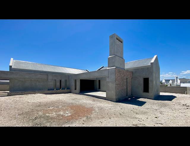 3 BEDROOM HOUSE FOR SALE IN ATLANTIC SANDS PRIVATE ESTATE